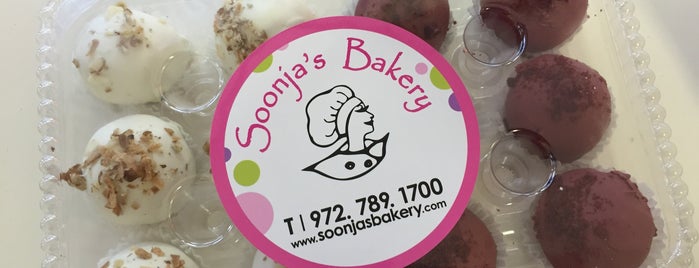 Soonja's Bakery is one of Tempat yang Disukai David.
