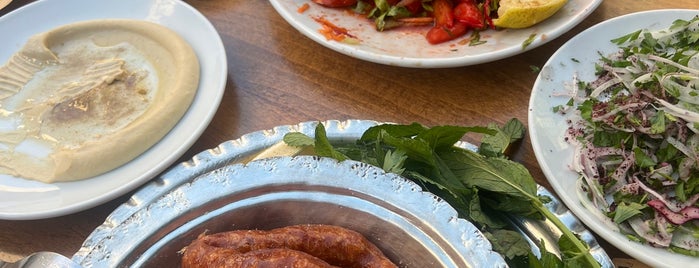 İkinci Bahar Kebab Serdar Usta is one of K G'ın Beğendiği Mekanlar.