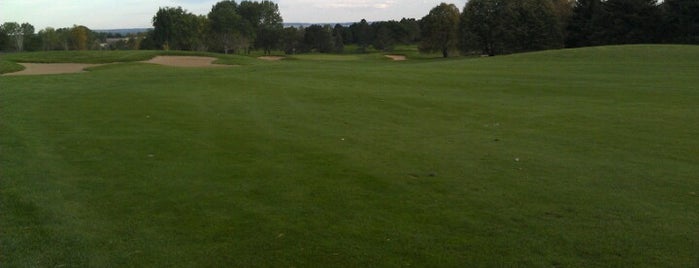 Raccoon Creek Golf Course is one of Best Front Range Golf Courses.