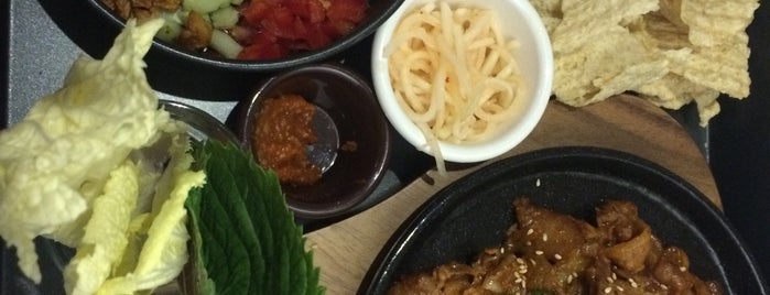 Back Ground is one of Seoul Food.