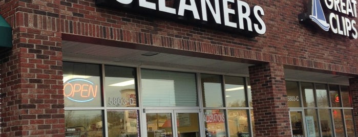 $2.50 Cleaners is one of Lugares favoritos de Brian.