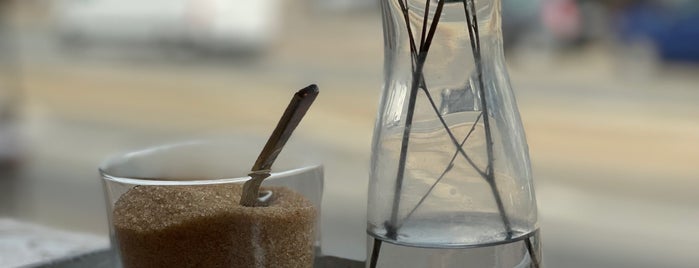 Juli liebt Kaffee is one of Europe specialty coffee shops & roasteries.