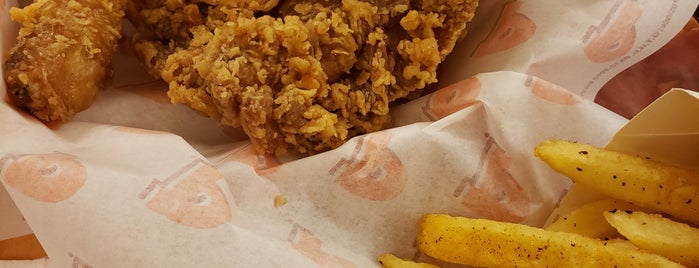Popeyes is one of Windaさんのお気に入りスポット.