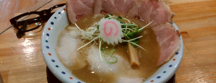 彩色ラーメン きんせい 高槻駅前本店 is one of 沿線ラーメン味くらべ2016参加店.