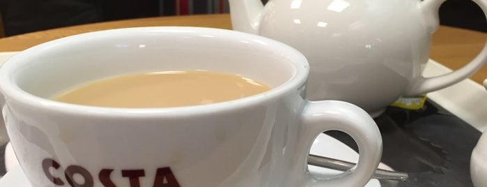 Costa Coffee is one of Atif : понравившиеся места.