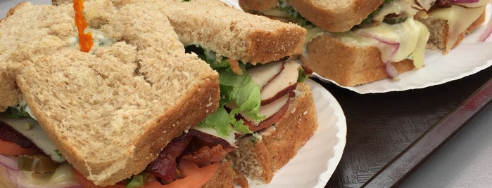 Noonie’s Deli is one of spectacular sandwiches.
