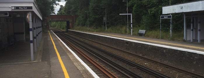 Meopham Railway Station (MEP) is one of Kent Train Stations.