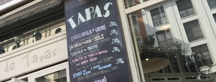 Génova - Tapas Restaurante is one of Sevillanitas.