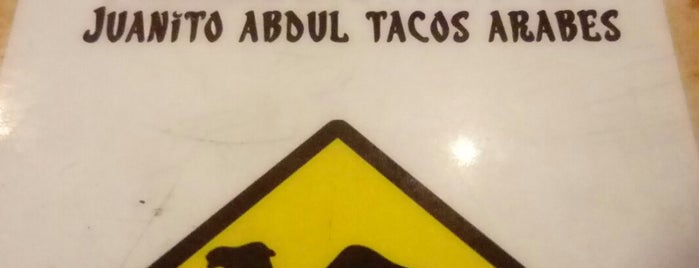 Juanito Abdul-Tacos Arabes is one of สถานที่ที่ José ถูกใจ.