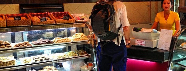 Scandinavian Bakery is one of Jen'in Beğendiği Mekanlar.