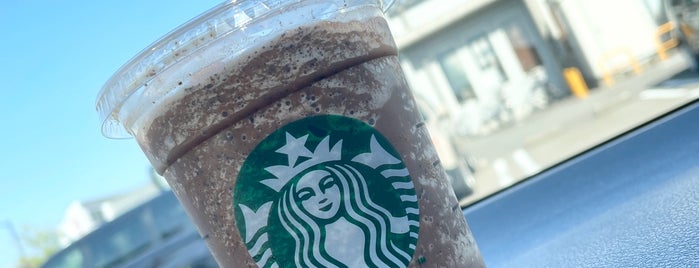 Starbucks is one of お気に入り♪.