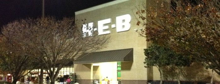 H-E-B is one of Gastonさんのお気に入りスポット.