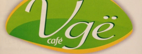 Vgë Café is one of Lieux qui ont plu à Duane.