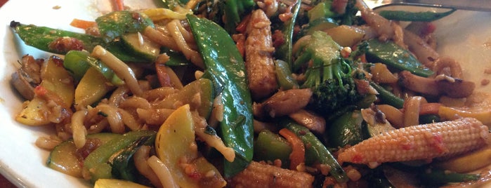 Stir Crazy Fresh Asian Grill is one of Places I Go.