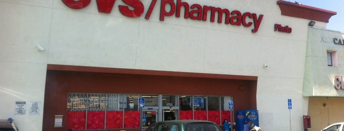 CVS Pharmacy is one of Locais curtidos por Emilio.