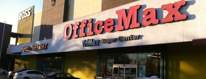 OfficeMax is one of Lieux qui ont plu à Mae.
