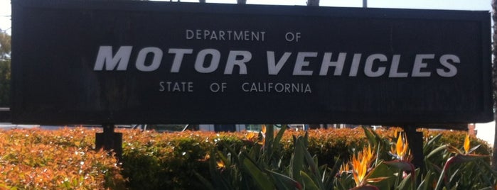 Department of Motor Vehicles is one of Locais curtidos por jenny.