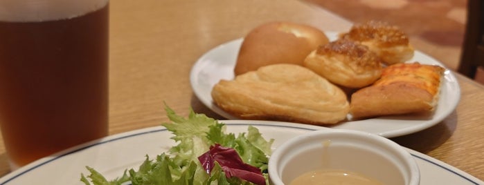 BREAD GARDEN is one of 食べ放題・おかわり自由のお店.