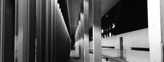 情報学環福武ホール・学環コモンズ is one of 安藤忠雄の建築 / List of Tadao Ando Buildings.