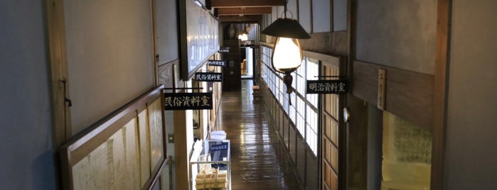Nakanojo History and Folklore Museum is one of 博物館・美術館.