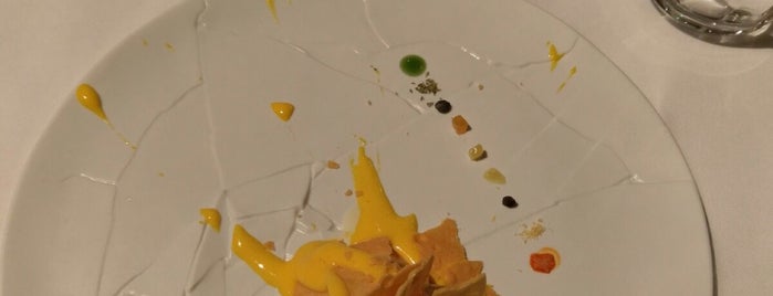 Osteria Francescana is one of Guilleさんのお気に入りスポット.