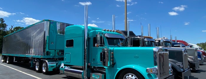 75 Chrome Shop is one of Travelling To Orlando.