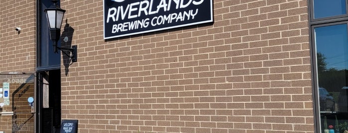 Riverlands Brewing Company is one of Chicago area breweries.