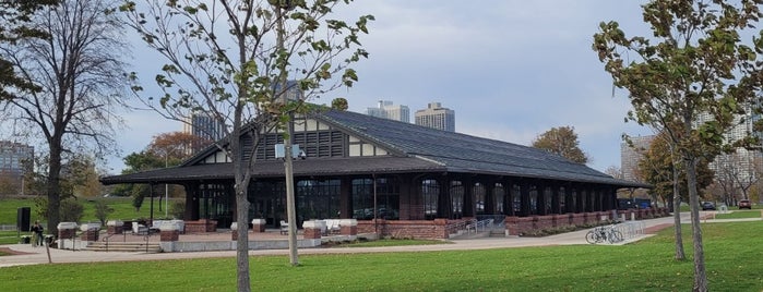 Lakefront Restaurant is one of Beach spots.