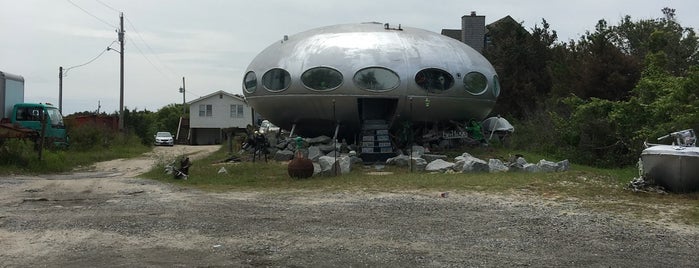 Space Ship of Frisco is one of Outer Banks To Do.