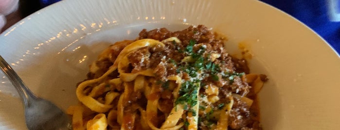 Il Fornaio is one of Places you HAVE to eat at on Belleview.