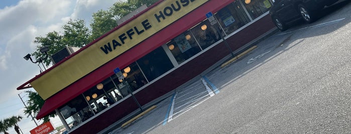 Waffle House is one of The 15 Best Places for Hash Browns in Orlando.