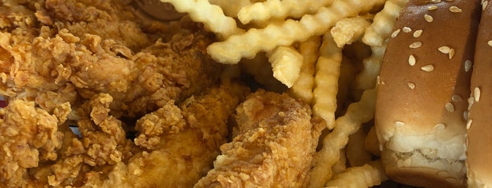 Raising Cane's Chicken Fingers is one of The 9 Best Southern Food Restaurants in San Antonio.