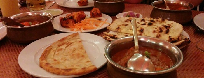 Alibaba Indian Restaurant is one of Tempat yang Disimpan Natasha.