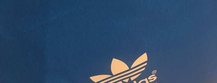 adidas is one of Top 10 favorites places in Cali, Colombia.