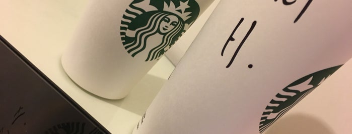 Starbucks is one of Murat 님이 좋아한 장소.