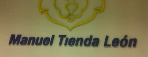Manuel Tienda León is one of Andreaさんのお気に入りスポット.