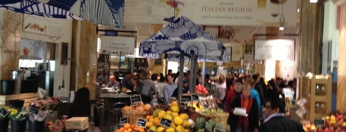 Eataly Flatiron is one of To Do/Eat NYC.