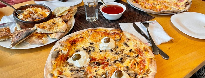 Leonardo Pizza is one of Makedonya.