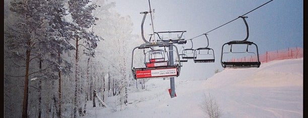 Solnechnaya Dolina Ski Resort is one of Lieux qui ont plu à Vlad.
