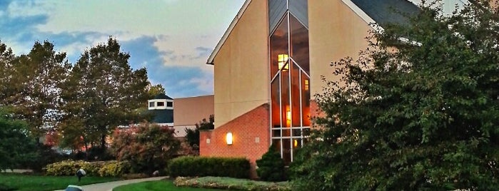 Kentwood Community Church - Kentwood Campus is one of Tempat yang Disukai Dick.