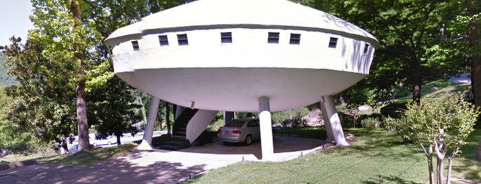 Spaceship House is one of Dick’s Liked Places.