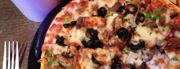 The Lost Pizza Co is one of Nashさんのお気に入りスポット.
