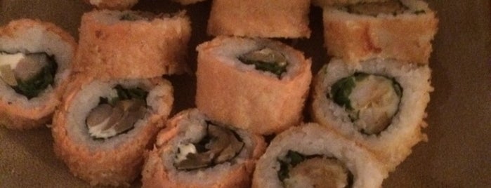 Sushi Kyu is one of Restaurantes, Bares, Cafeterías y Mundo Gourmet.