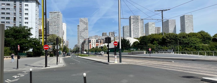 Porte d'Ivry is one of Portes de Paris.