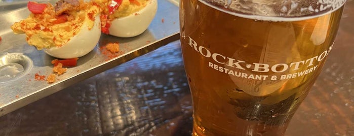 Rock Bottom Restaurant & Brewery is one of VA.