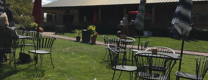 Somerset Ridge Vineyard & Winery is one of frequent restaurants.