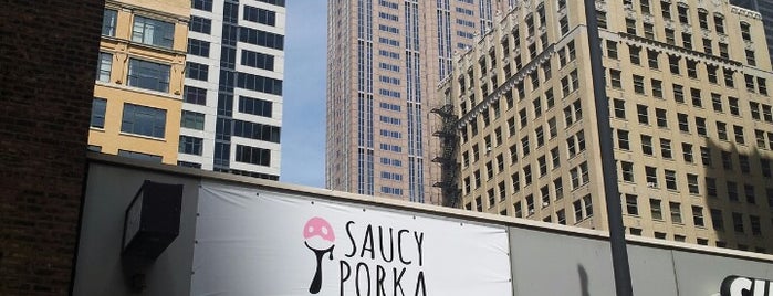 Saucy Porka is one of Tempat yang Disukai Steve.