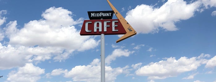 Midpoint Cafe & Gift Shop is one of Southwest.
