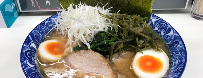 家系ラーメン 甲子家 is one of Yokohama Ramen.