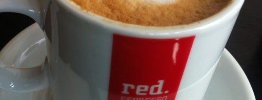 Red. Espresso Bar is one of Долгие завтраки.
